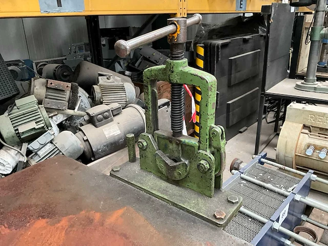 Metalen werktafel - afbeelding 5 van  7