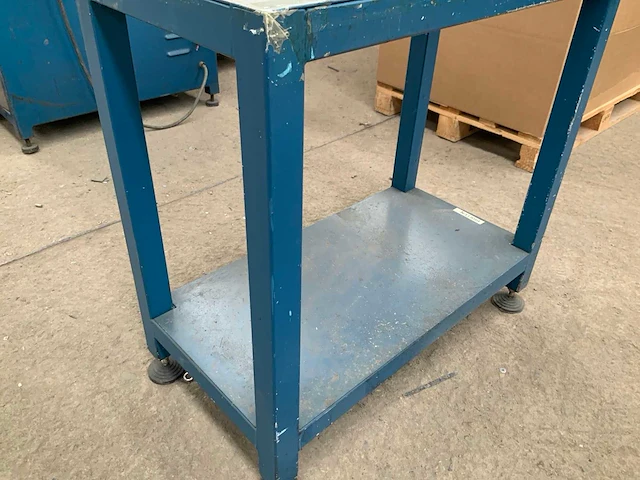 Metalen werktafel - afbeelding 3 van  3