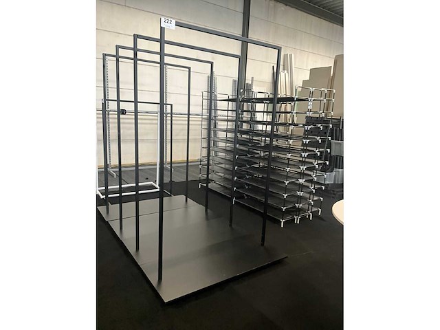 Metalen winkelrekken/kledingrekken (4x) - afbeelding 2 van  8