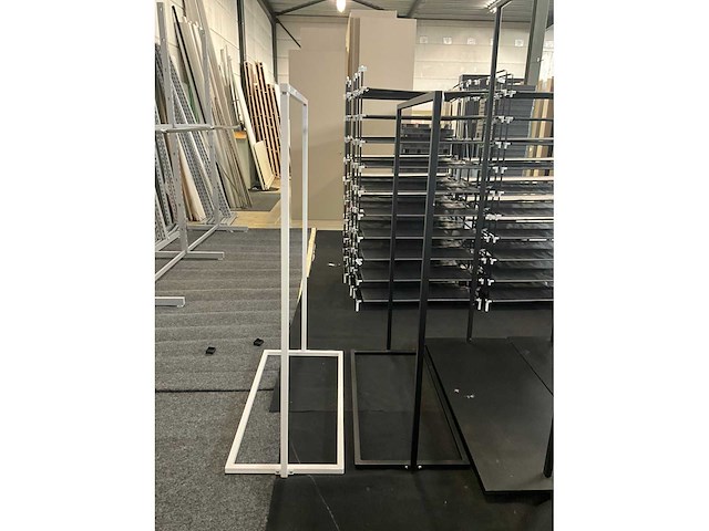 Metalen winkelrekken/kledingrekken (4x) - afbeelding 7 van  8