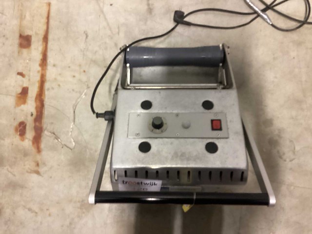 Metalpack t92 traysealer - afbeelding 2 van  3