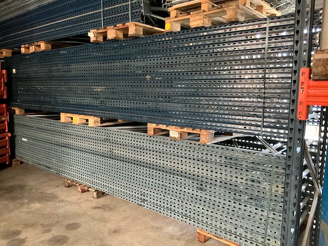 Metalux palletstelling - afbeelding 1 van  8