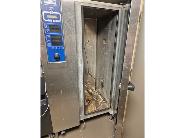 Metos combi-stoomoven - afbeelding 1 van  3