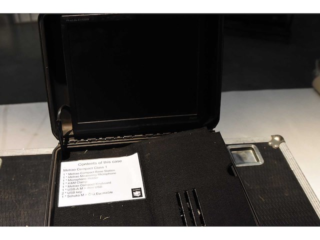 Metrao - mobile compact class 1 - various audio - afbeelding 2 van  4