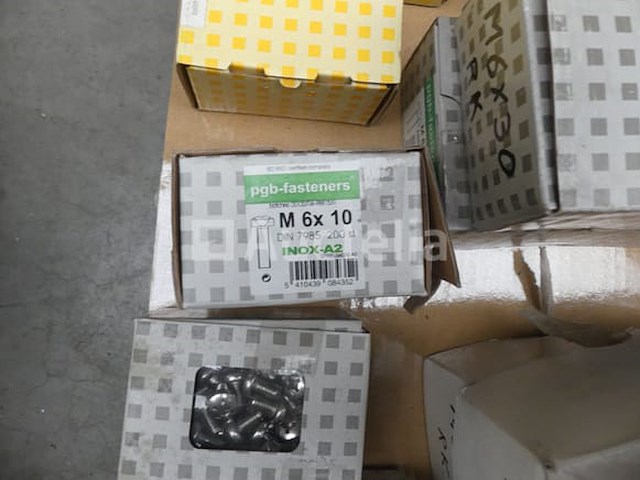 Metrische roestvrijstalen schroeven - afbeelding 8 van  8