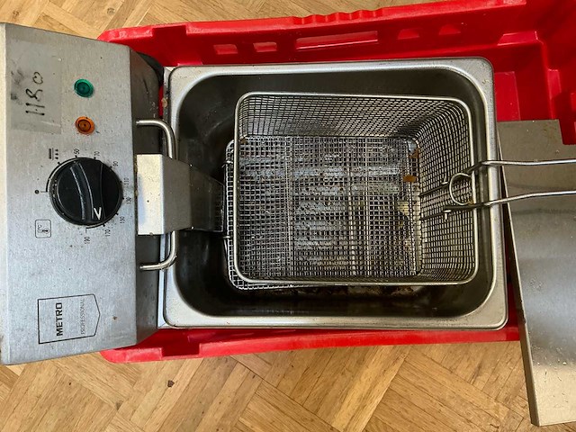 Metro friteuse - afbeelding 3 van  3