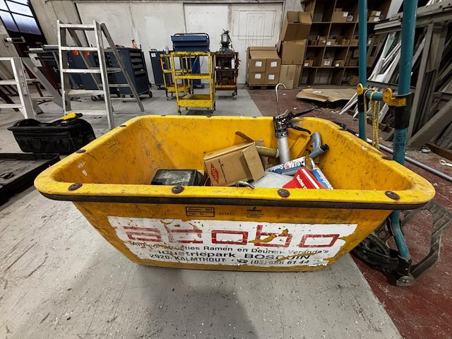 Metserskuip inh div materialen - afbeelding 1 van  5