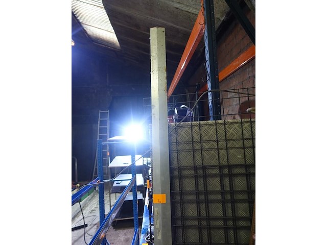 Metsersmateriaal (7 diverse stansoenen,hoekpofiel….) - afbeelding 3 van  12