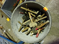 Metserston met rubberen hamers - afbeelding 1 van  1