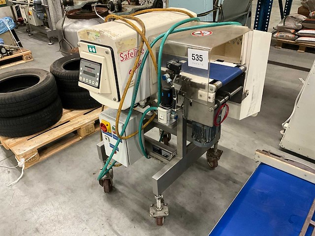 Mettler toledo safeline metaaldetector - afbeelding 1 van  12