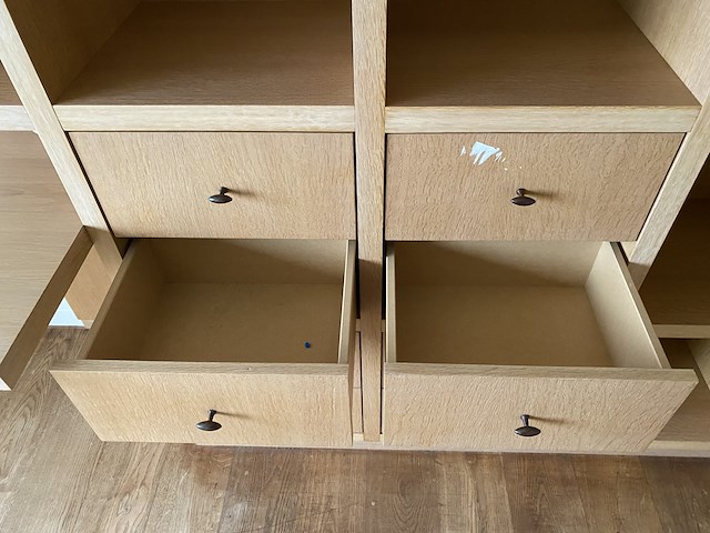 Meubel met bureau - kast - afbeelding 3 van  4