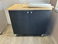 Meubel / transportkar op wielen 100x66x83cm - afbeelding 1 van  2