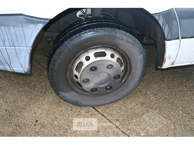 Meubelbak mercedes - afbeelding 22 van  30