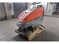 Meubels, diverse apparatuur