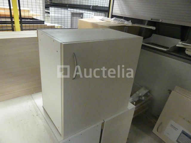 Meubels - afbeelding 16 van  18