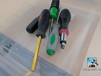 Meubelset met gereedschap en ijzerwaren - afbeelding 10 van  15