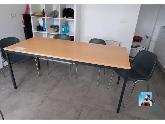 Meubelset met inhoud - afbeelding 1 van  12