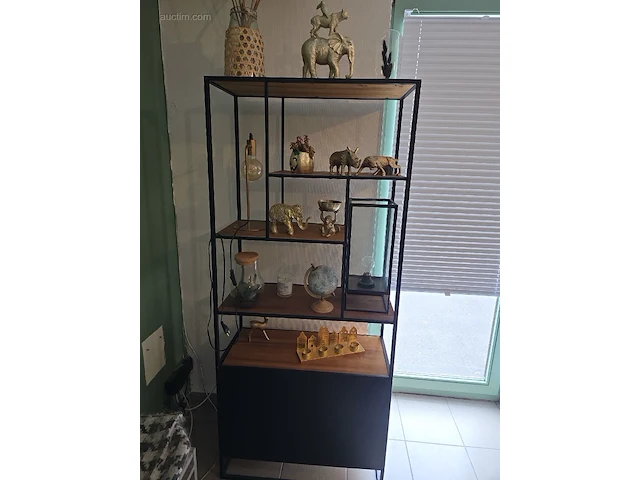 Meubilair appartement - afbeelding 6 van  12