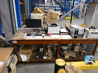 Meubilair met computeruitrusting - afbeelding 6 van  13