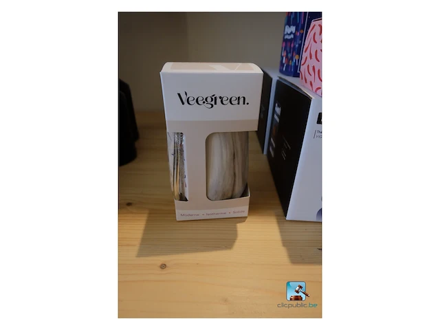 Meubilair met inhoud - afbeelding 2 van  18