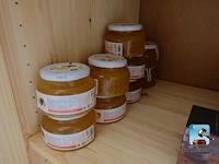 Meubilair met inhoud - afbeelding 13 van  18