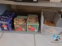 Meubilair met inhoud - afbeelding 3 van  11