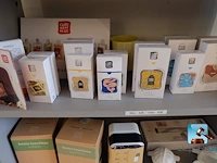 Meubilair met inhoud - afbeelding 7 van  11
