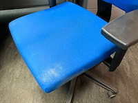 Mewaf hoekbureau + vergaderset - afbeelding 12 van  17