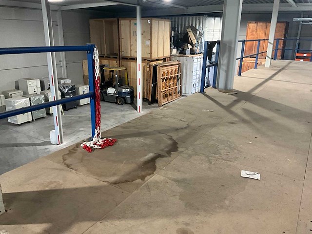 Mezanninne - afbeelding 10 van  12