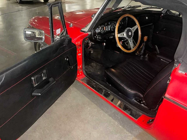 Mg b tourer oldtimer - afbeelding 9 van  27