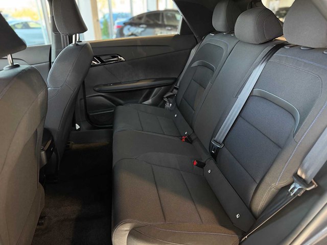 Mg mg4 comfort 51 kwh - afbeelding 30 van  46