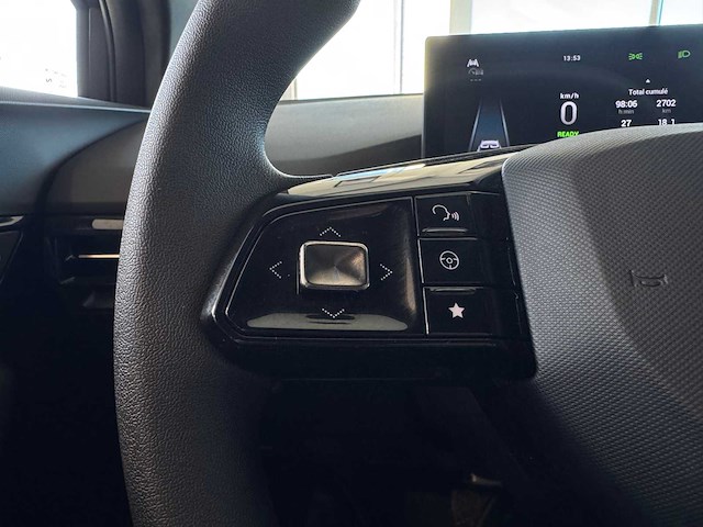 Mg mg4 comfort 51 kwh - afbeelding 37 van  46