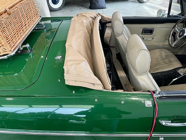 Mg mgb roadster vintage auto's > 15 - afbeelding 14 van  25