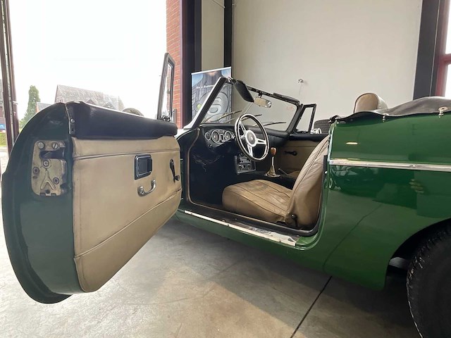Mg mgb roadster vintage auto's > 15 - afbeelding 2 van  25