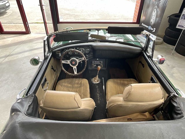 Mg mgb roadster vintage auto's > 15 - afbeelding 11 van  25