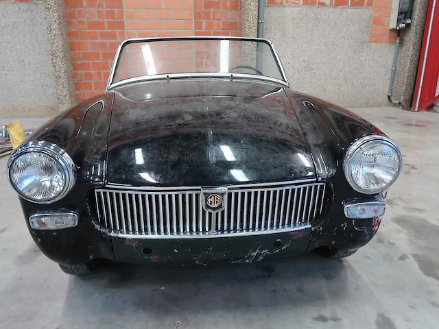 Mg midget - afbeelding 15 van  17