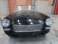 Mg midget - afbeelding 15 van  17
