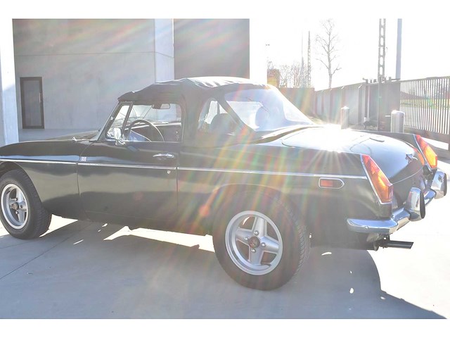 Mgb roadster - afbeelding 2 van  39