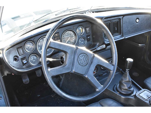 Mgb roadster - afbeelding 15 van  39