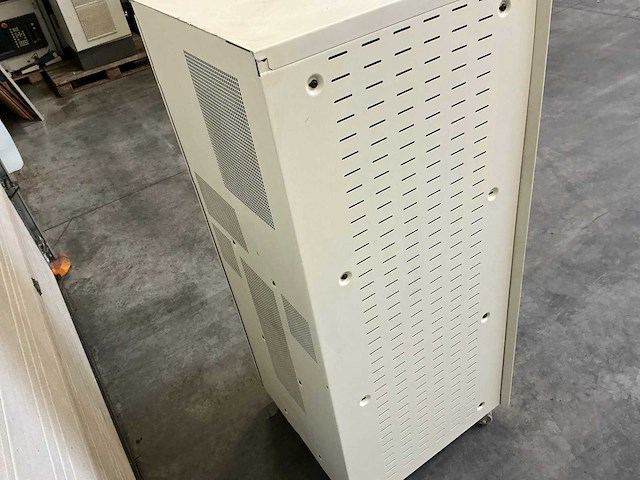 Mge galaxy 300 ups-systeem - afbeelding 6 van  11