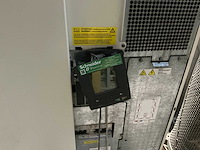 Mge galaxy 3000 ups-systeem - afbeelding 6 van  8