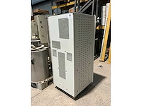 Mge galaxy 3000 ups-systeem - afbeelding 8 van  8