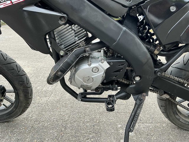 Mh motorfietsen duna 125 cc motorfiets - afbeelding 2 van  26