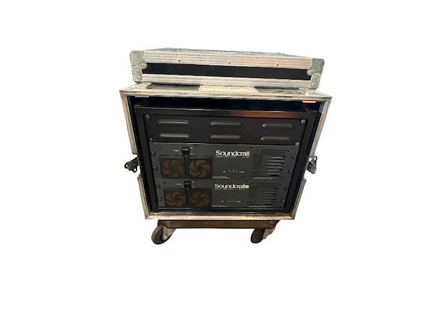 Mh4 (40 channels) + 2x psu incl flightcases - afbeelding 1 van  1