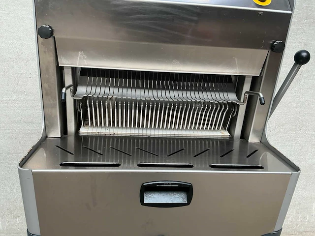 Mhs - broodsnijmachine - afbeelding 4 van  5