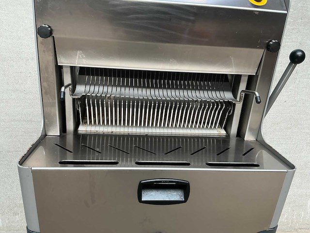Mhs - broodsnijmachine - afbeelding 4 van  5