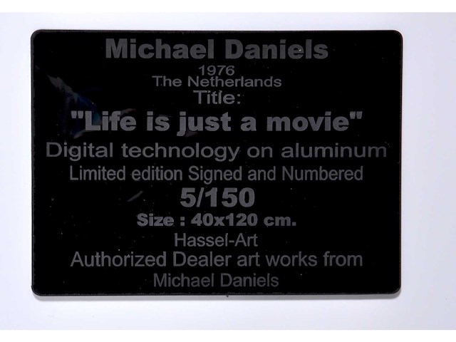Michael daniels - life is just a movie - print op aluminium - afbeelding 6 van  6