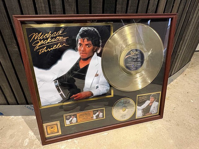 Michael jackson - afbeelding 2 van  3