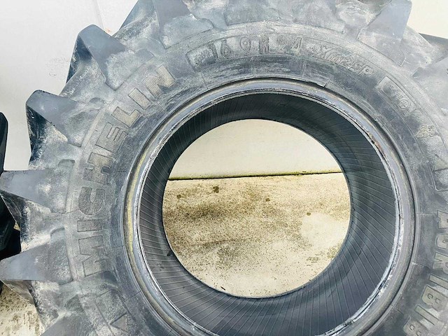Michelin - agribib - tyre, wheel and rim - afbeelding 5 van  6