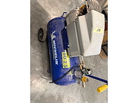 Michelin - air compressors - afbeelding 3 van  3
